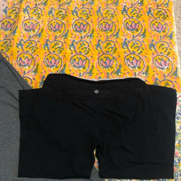Lululemon Capris x 2 - Picture 2 of 3